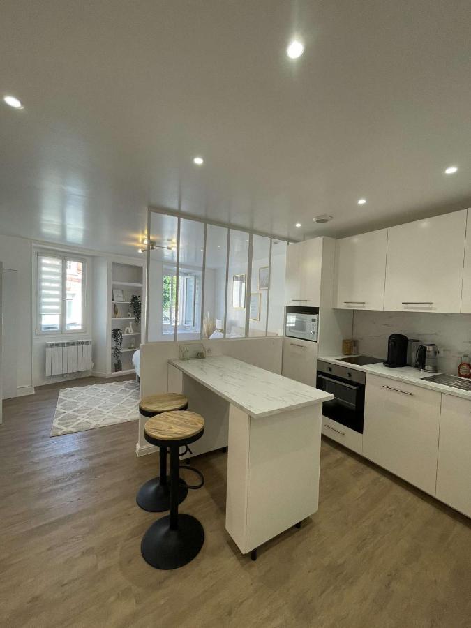 Appartement Dampierre En Yvelines Kültér fotó