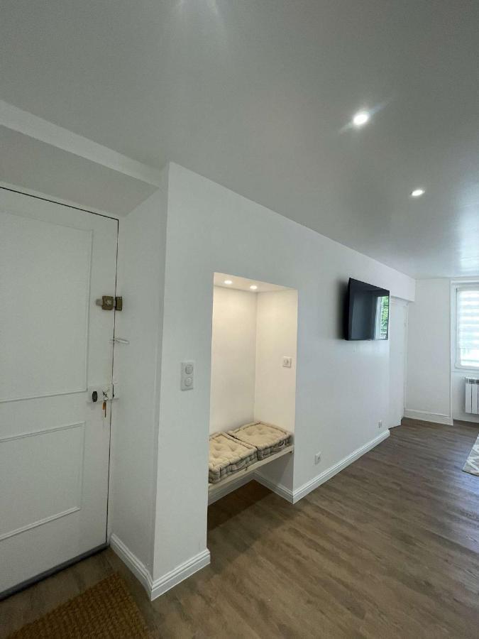 Appartement Dampierre En Yvelines Kültér fotó